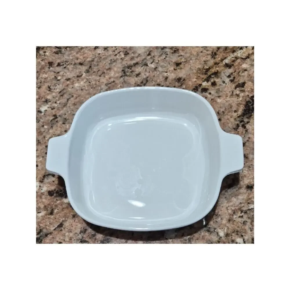 Corning Ware P-7-B White Baking Casserole with Blue Cornflower and Glass Lid